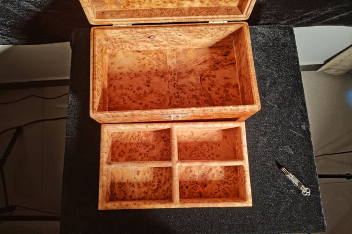 木瘤首饰盒004.jpg