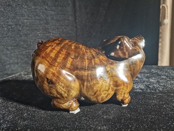 招财金猪550g008.jpg