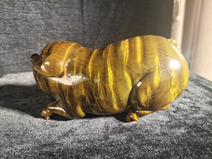 招财金猪1.26kg004.jpg