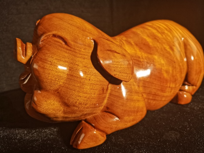 招财金猪3kg011.jpg