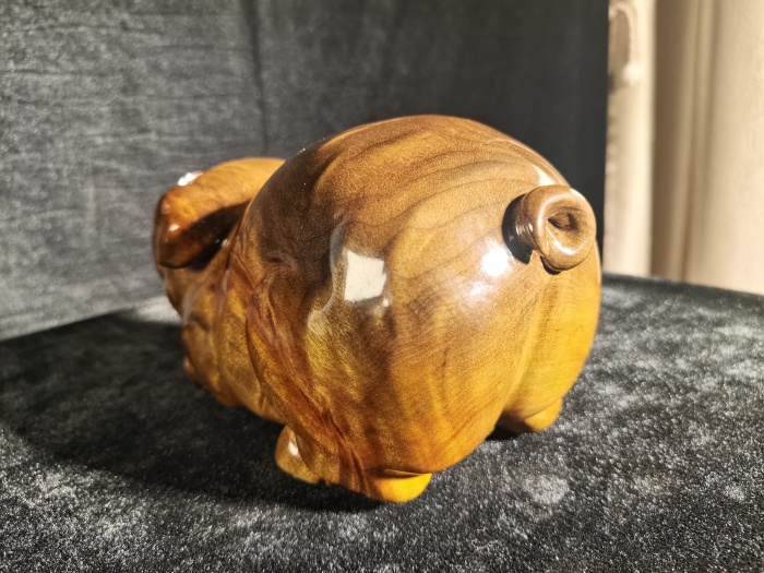 招财金猪1.24kg005.jpg