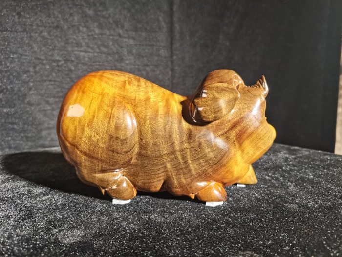 招财金猪0.8kg001.jpg
