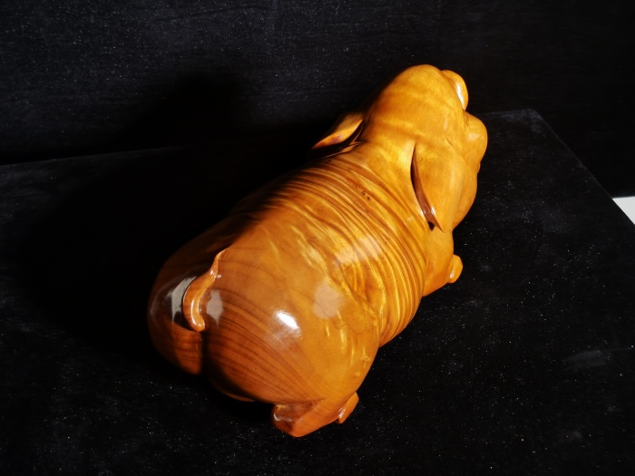 招财金猪2.45kg008.jpg